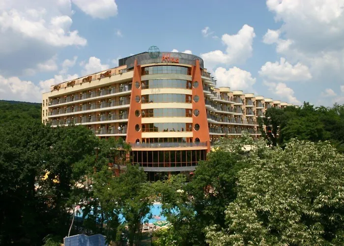 Atlas - Ultra Hotel 4*