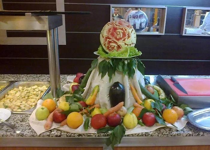 Atlas - Ultra Golden Sands